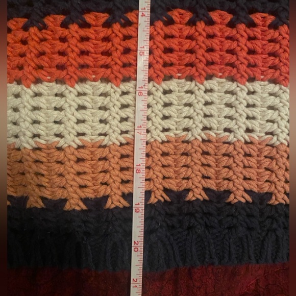 L.L Bean Signature Chunky Knit 3/4 Sweater - Picture 6 of 6